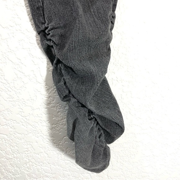 Bubblegum Black Jeans - Picture 4 of 7